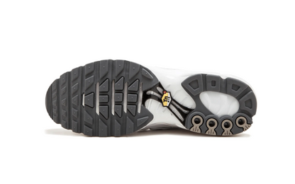 Nike Air Max Plus "Triple White"